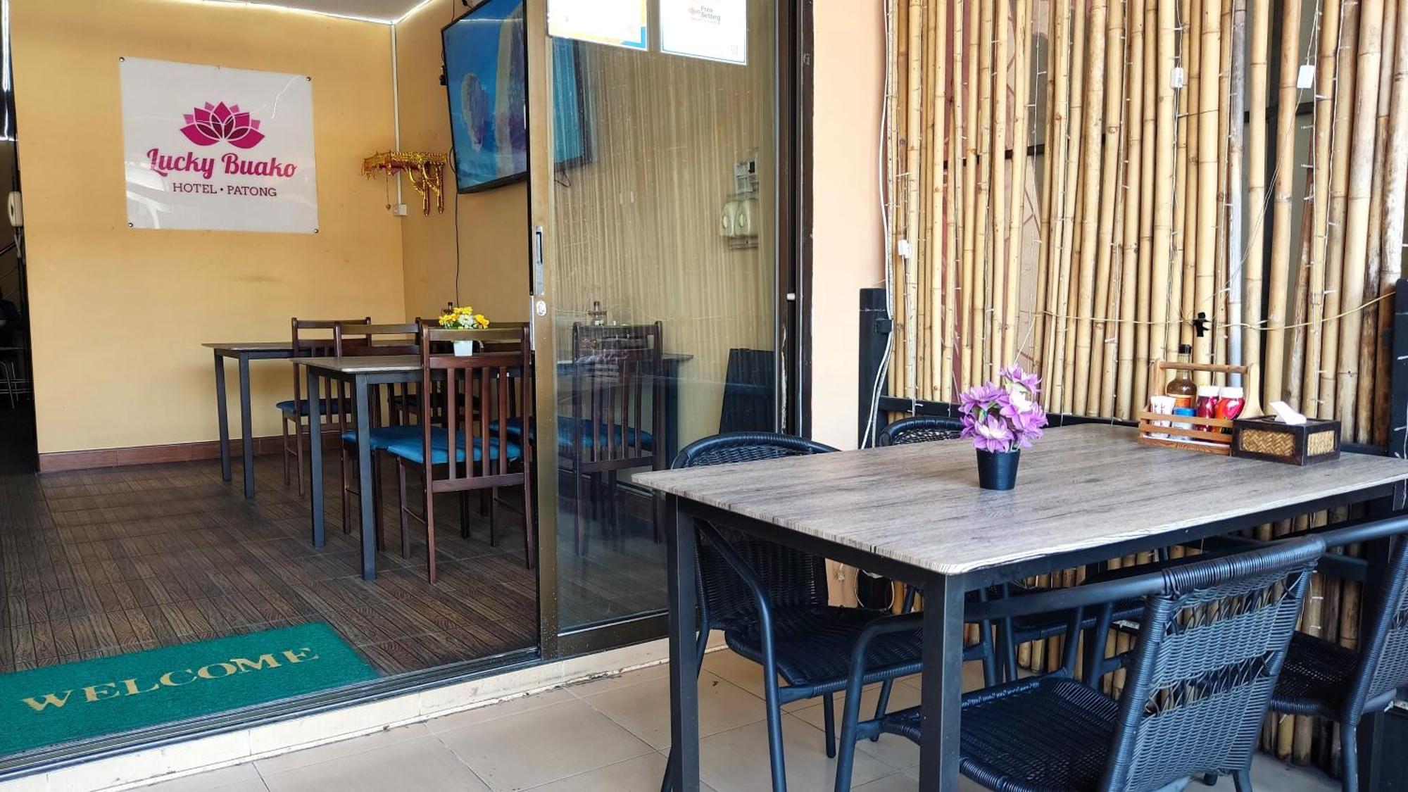 Lucky Buako Hotel Patong Exterior photo
